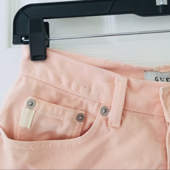 SOLD. Vintage peach Guess Jeans Shorts - Picture 4 of 8